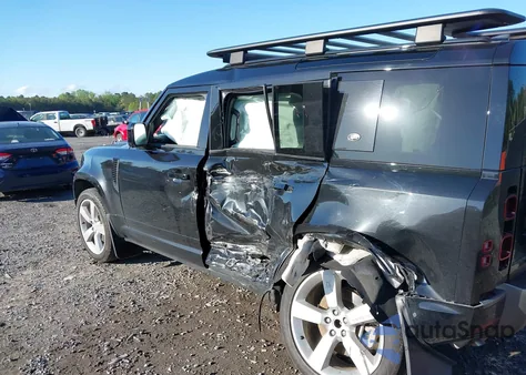 2022 Land Rover Defender 110 X-Dynamic Se z USA, uszkodzony, nr VIN SALE27RU0N2101123